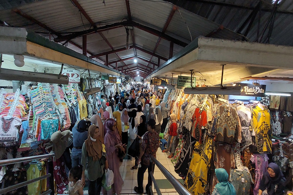 Jalan-Jalan ke Pasar Beringharjo Jogja, Surga Belanja Murah Meriah